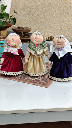 عروسک پارچهای ننهجون ۲۵ سانتی | دستدوز با لباس مخمل